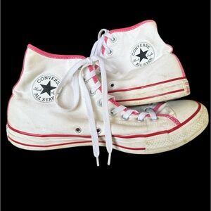 Chuck Taylor All-Star high top sneakers men’s size 10 women’s size 12 good cond